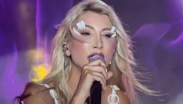 Hande Yener'den o haberlere yalanlama: Sevdiklerim panik oluyor