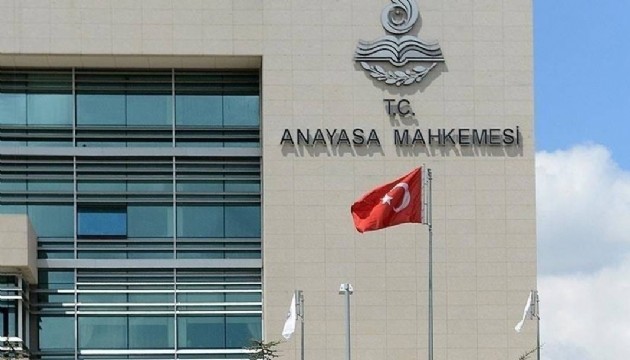 AYM'den 6 siyasi parti için mali denetim kararı