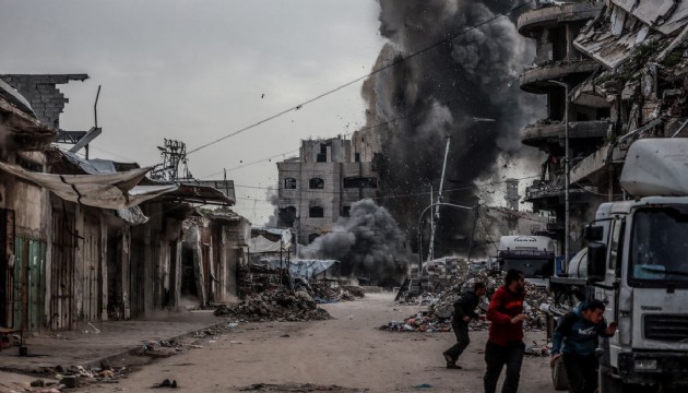 Gazze'de can kaybı 72 bin 27'ye yükseldi