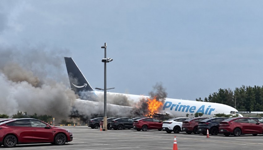 Korku dolu anlar! Uçak iniş sırasında pistten çıktı: 5 ölü