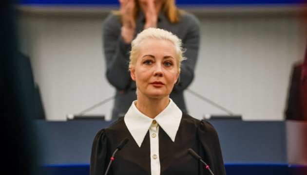 Rus muhalif lider Navalny'nin eşi Yulia Navalnaya'ya hapis cezası
