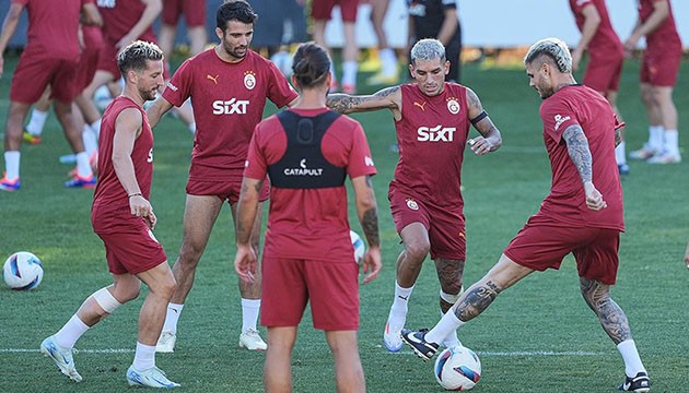 Şampiyon Galatasaray'dan açılış maçı