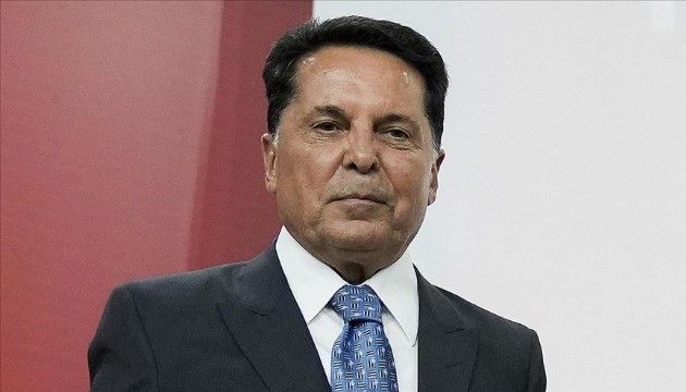 Ahmet Özer maaşını faiziyle alacak