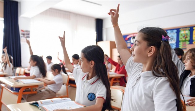Öğrencilere 9 günlük ara tatil