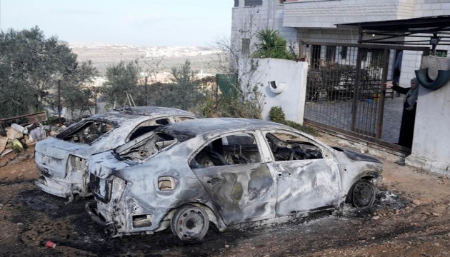 İsrail'in Batı Şeria'ya düzenlediği hava saldırısında can kaybı 10'a çıktı