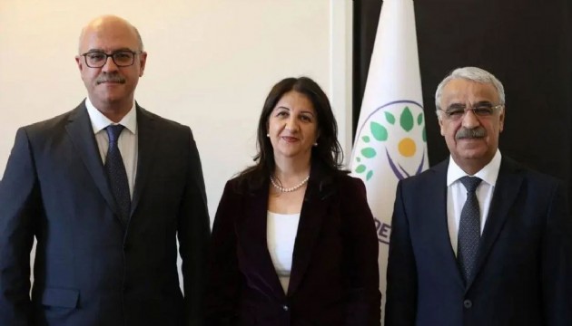 DEM Parti heyeti İmralı'ya gitti