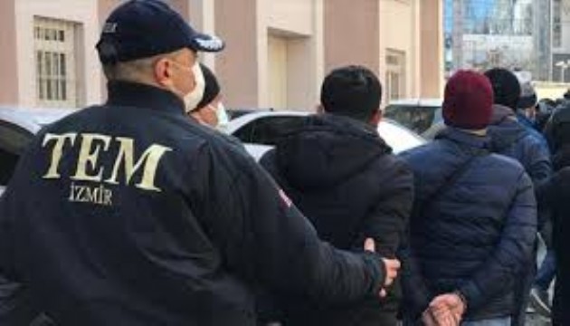 İzmir'de operasyon: Tutuklandılar