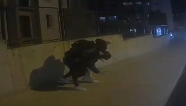 Erkek arkadaşını dövdü: Seni istemiyorum!