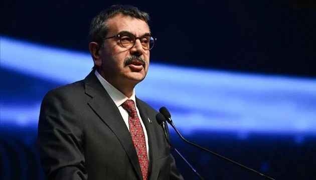 Bakan Tekin'den 15 Temmuz mesajı