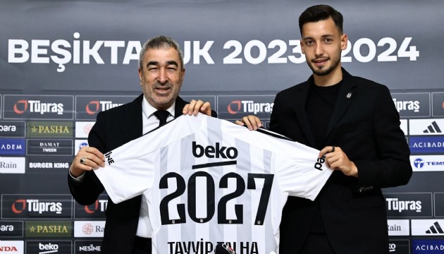 Beşiktaş'ta Tayyip Talha Sanuç'un sözleşmesi uzatıldı
