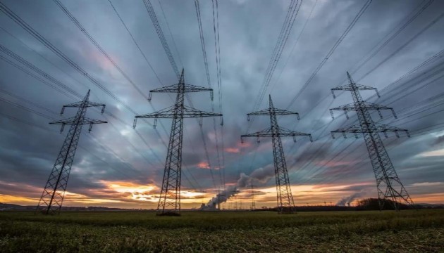 Elektrik tavan fiyatı 3 bin 400 TL'ye yaklaştı