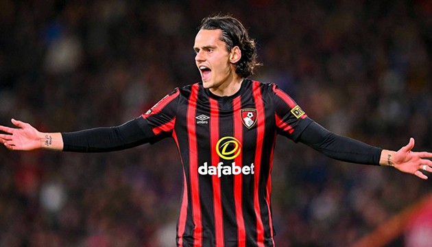 Enes Ünal sahalardan uzak kalacak