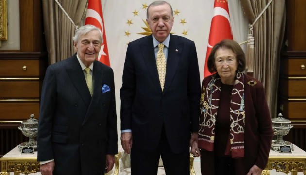 Erdoğan Koç ailesini kabul etti