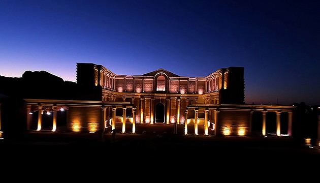 Sardes'te gece müzeciliği başlıyor