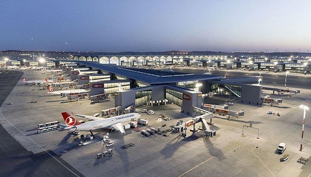O Havalimanı 400 milyon yolcu ağıladı