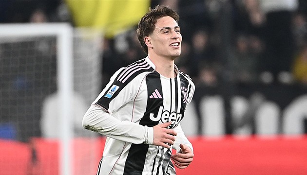 Juventus Kenan Yıldız'la uzattı