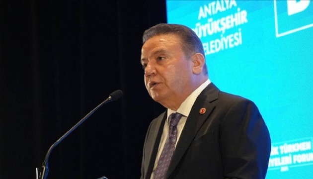 Mühittin Böcek hastaneye kaldırıldı