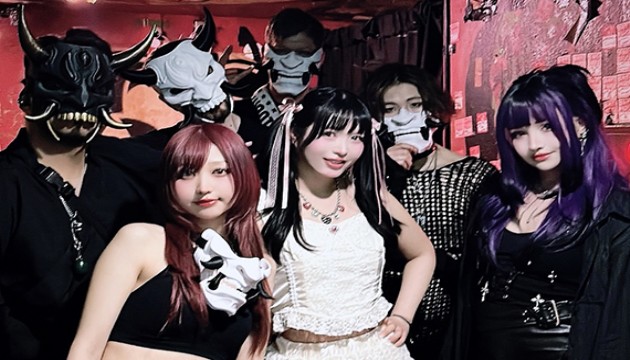 Dinlenme rekorları kıran müzik grubu yapay zeka çıktı