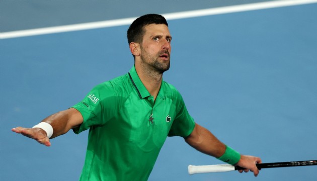 Djokovic bir kez daha finalde