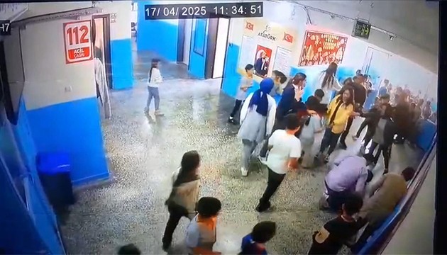 Öğrencisinin hayatını kurtardı