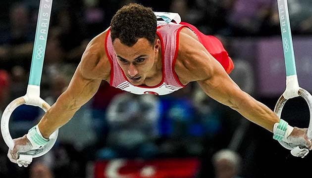 Milli sporcular Paris'te finalde