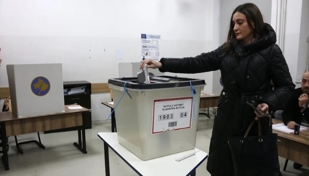 Kosova erken seçim için sandık başında