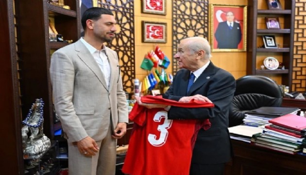 Merih Demiral'dan Bahçeli'ye ziyaret