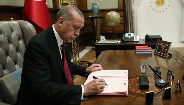 Erdoğan FETÖ'den ‘ağırlaştırılmış müebbet' alan kişinin cezasını kaldırdı