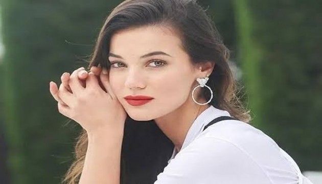 Pınar Deniz'in Tarkan konserinde zor anları!