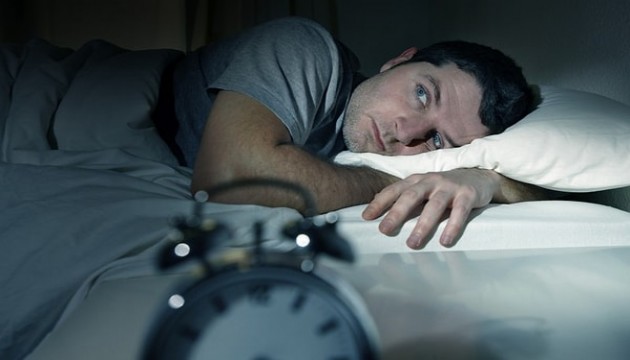 Sürekli gece bu saatlerde uyananlar yandı! Uzmanlar uyarıyor