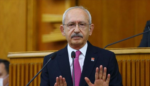 CHP'de rüşvet alan yandı