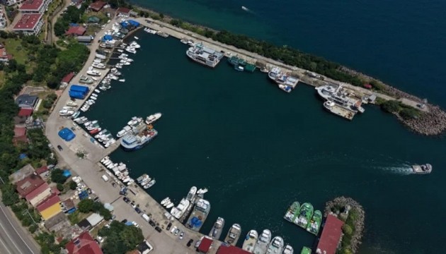 Balıkçılar yeni sezona hazırlanıyor