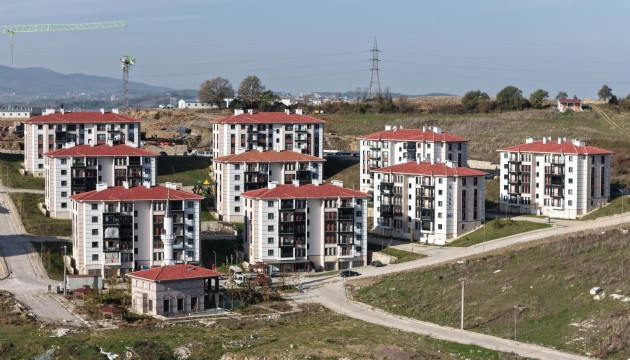 Bakan Kurum'dan sosyal konut paylaşımı