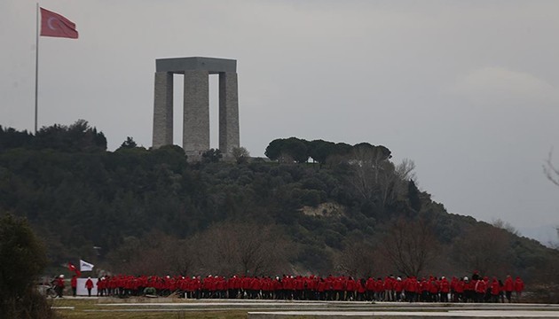Gelibolu'da şehitler anısına yürüyüş yapıldı