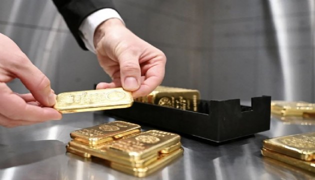 Altın fiyatlarında düşüş sürüyor