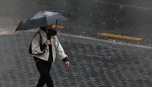 Ankara'ya gök gürültülü sağanak uyarısı