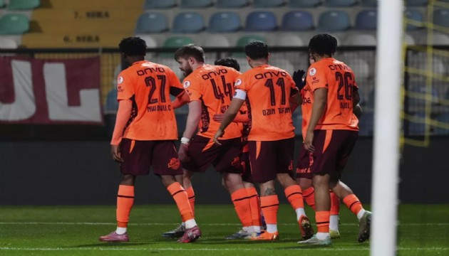 Trabzon gol olup yağdı