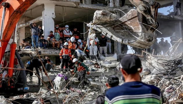 Gazze'de 'Şehitlere Vefa' girişimi