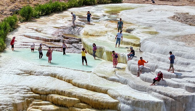 Van'ıın Pamukkale'si turizmin yeni gözdesi
