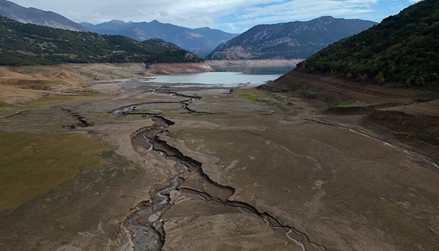 Yunanistan'ı kuraklık vurdu: OHAL ilan edildi