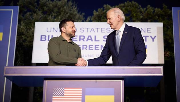 Zelenskiy'den Biden açıklaması